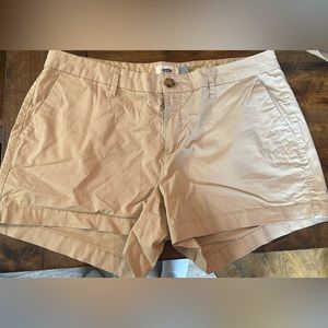 Old Navy khaki shorts